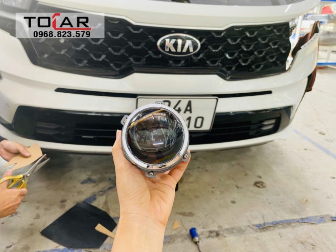 Kia Sorento 2022 độ bi gầm led Wasp Aozoom