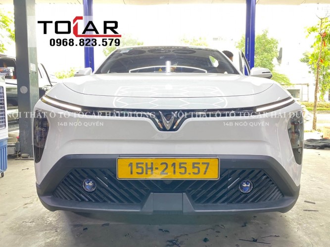 Limo Green độ bi gầm Zestech GX301 3 chế độ màu